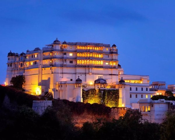 RAAS DEVIGARH
